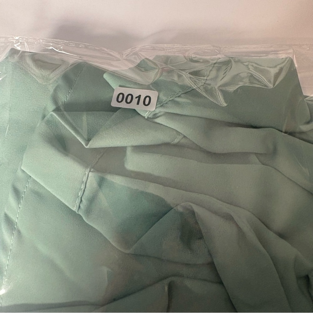 BKE Red Mint Green Blouse | Medium | Hi-Low Hem | Ruffle open Back | READ - Picture 10 of 10